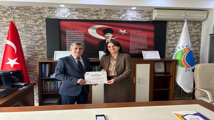 Enstitümüz Dergisinde Editörlük Görev Değişimi Yapıldı